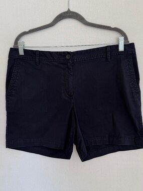 TALBOTS Petites Size 14P Navy Blue Relaxed Chino Shorts 5 inch Inseam